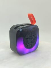 Akkuzu Speaker Müzik Çalar Bluetooth Kare X-16