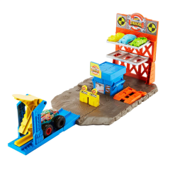 Hot Wheels Monster Trucks Blast Station Playset Hfb12