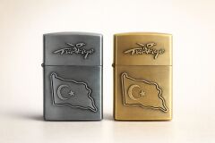 Sdr Çakmak Benzinli Kabartma Bayrak Figürlü Metal