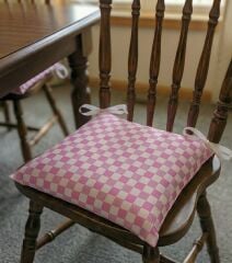 Sandalye Minderi Dama Desen Pembe