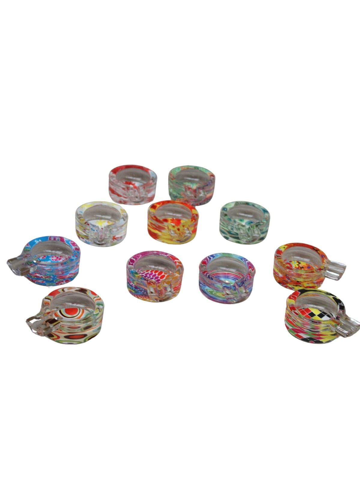 Tutku Küllük Yuvarlak Desenli Cam