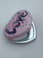 Dmrt Makyaj Aynası  Kalpli