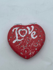 Dmrt Makyaj Aynası  Kalpli